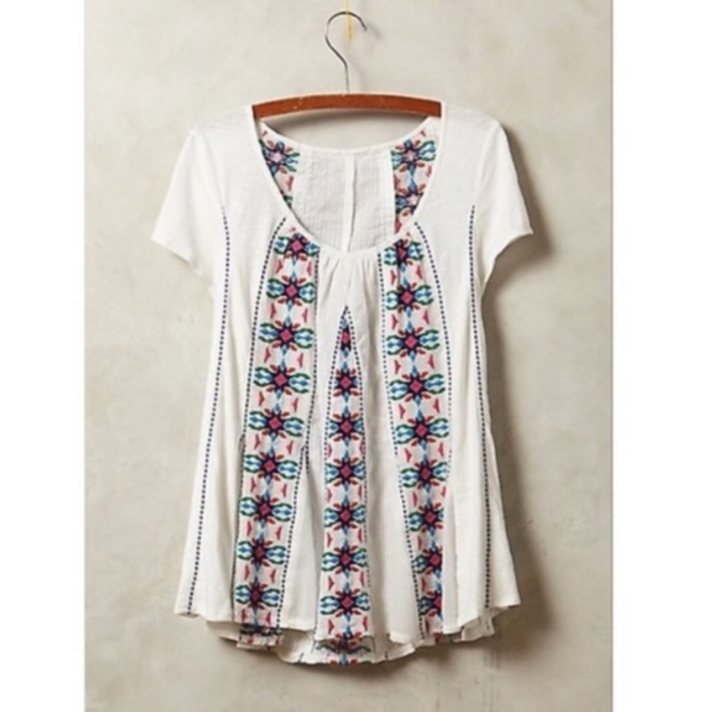 Akemi and Kin Colorful A-Line Noyo Top